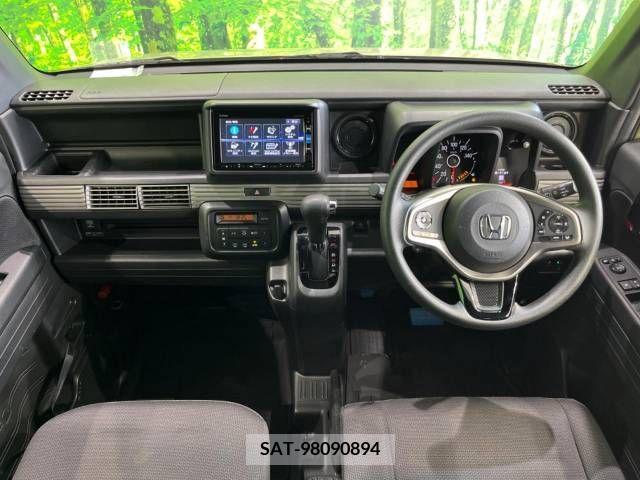 Honda N-VAN 2019-07 281625-1