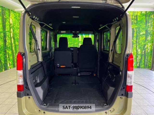 Honda N-VAN 2019-07 281625-11