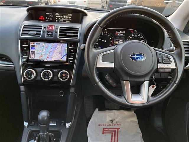 Subaru FORESTER 2017-03 2496-10