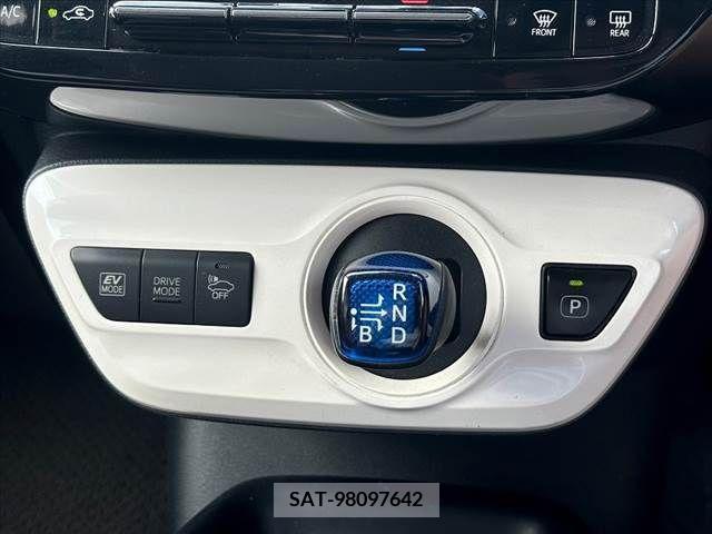 Toyota PRIUS 2017-02 385305-21