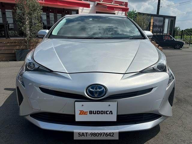 Toyota PRIUS 2017-02 385305-8