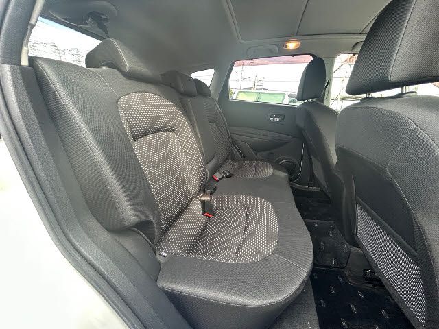 Nissan DUALIS 2011-09 196240-3