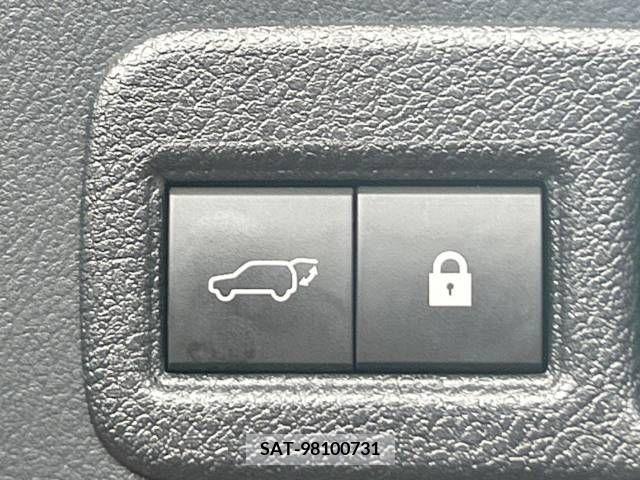 Lexus NX 2019-06 354325-5