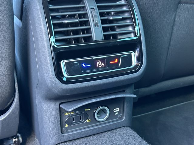 VolksWagen PASSAT 2022-09 22726-16