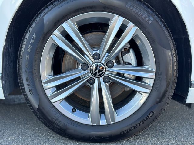 VolksWagen PASSAT 2022-09 22726-25