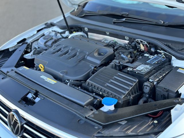 VolksWagen PASSAT 2022-09 22726-29