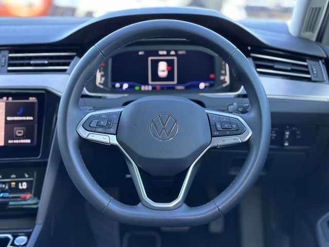VolksWagen PASSAT 2022-09 22726-11