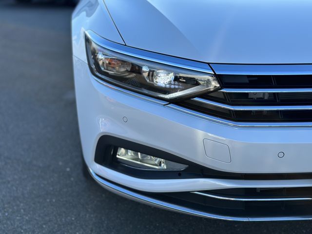 VolksWagen PASSAT 2022-09 22726-23