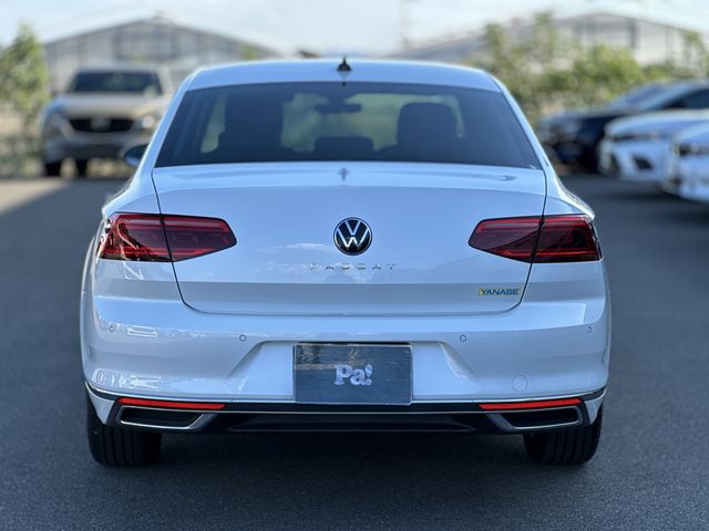 VolksWagen PASSAT 2022-09 22726-28