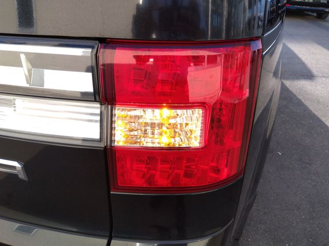 Mitsubishi DELICA D5 2012-02 23703-6