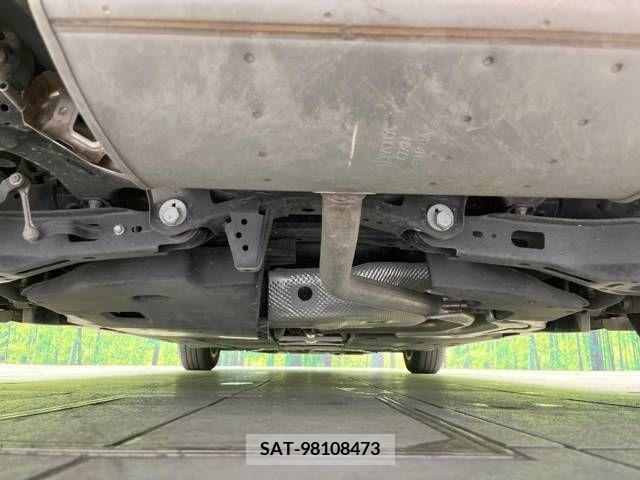 Toyota PRIUS PHV 2017-06 282559-19