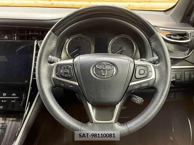 Toyota HARRIER 2018-12 331859-12