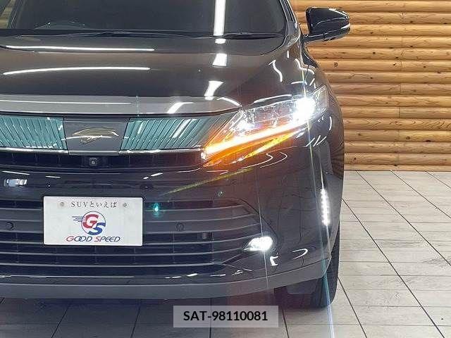 Toyota HARRIER 2018-12 331859-9