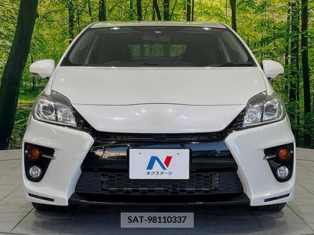 Toyota PRIUS 2015-11 366528-14