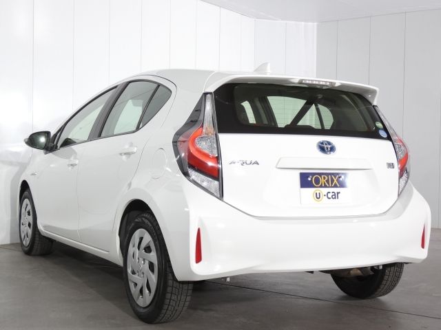 Toyota AQUA 2017-09 28339-23