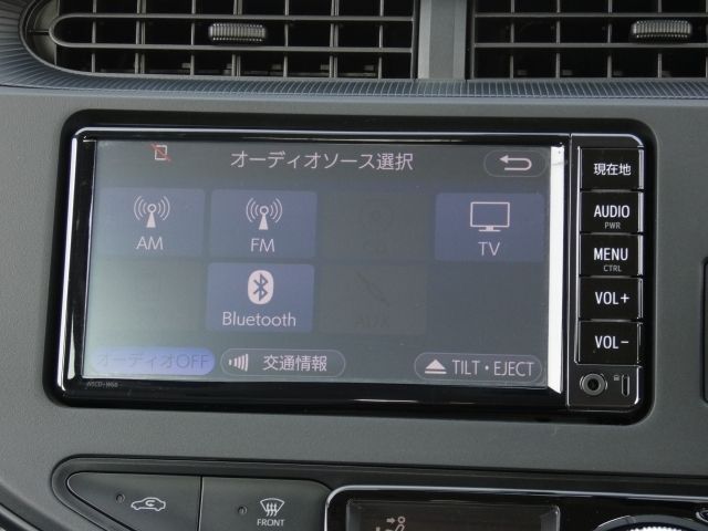 Toyota AQUA 2017-09 28339-6