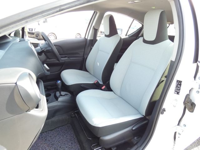 Toyota AQUA 2017-09 28339-20