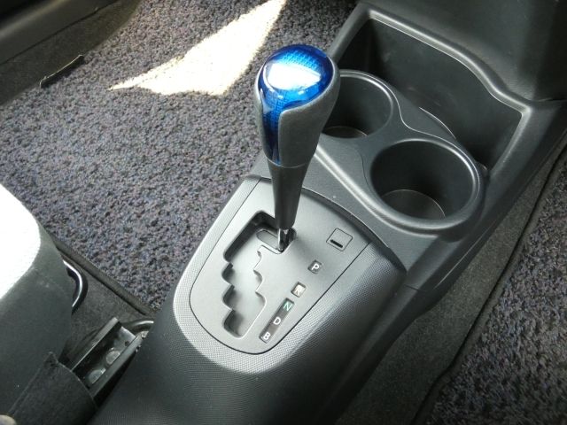Toyota AQUA 2017-09 28339-8
