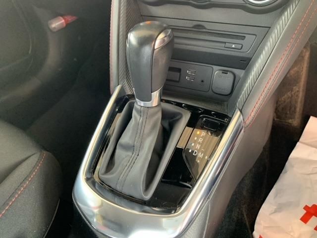 Mazda DEMIO 2015-03 99-24