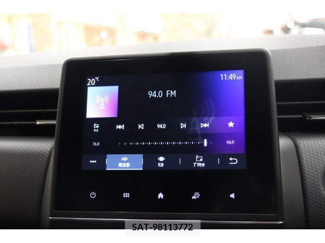 Renault LUTECIA 2023-04 317017-5