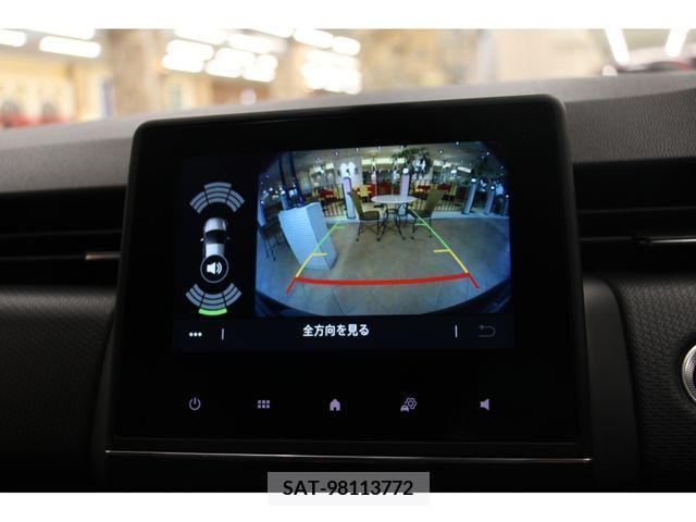 Renault LUTECIA 2023-04 317017-11