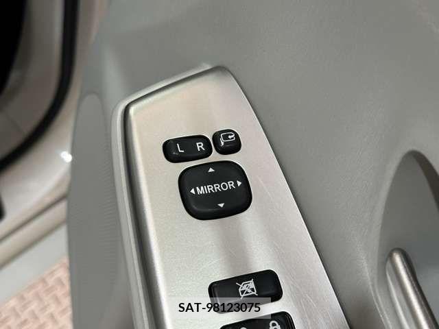 Toyota PRIUS ALPHA 2012-07 322212-18