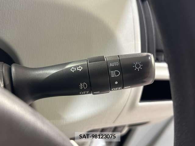 Toyota PRIUS ALPHA 2012-07 322212-14