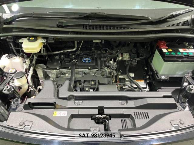 Toyota VOXY HYBRID 2022-04 381501-19