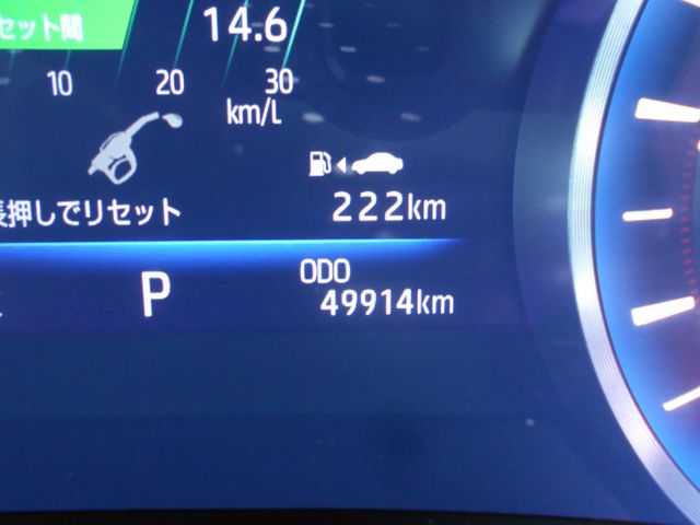 Toyota CROWN SEDAN 2019-04 8200-27