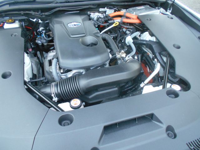 Toyota CROWN SEDAN 2019-04 8200-29