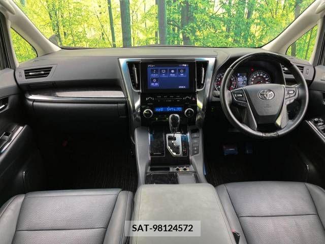 Toyota ALPHARD 2022-10 224685-1