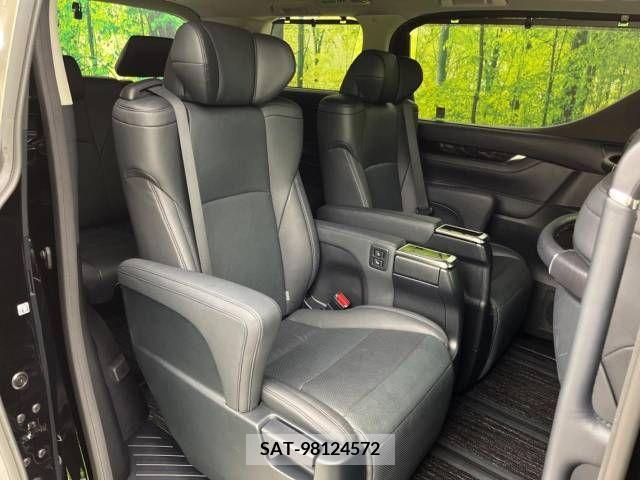 Toyota ALPHARD 2022-10 224685-8