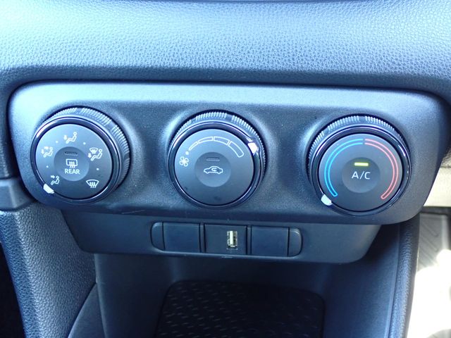 Toyota YARIS 2020-08 6889-4
