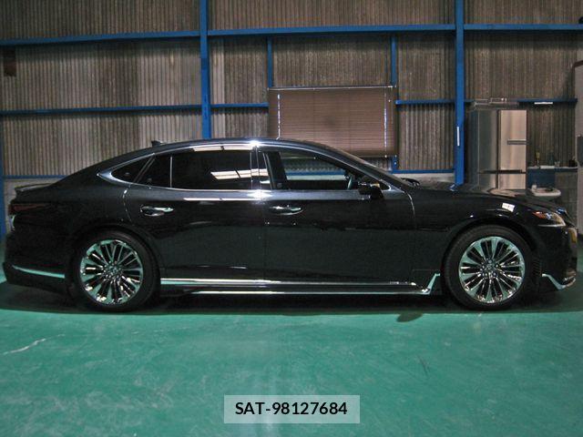 Lexus LS 2018-01 441097-5