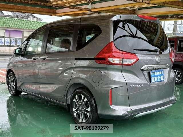 Honda FREED 2024-05 378570-1