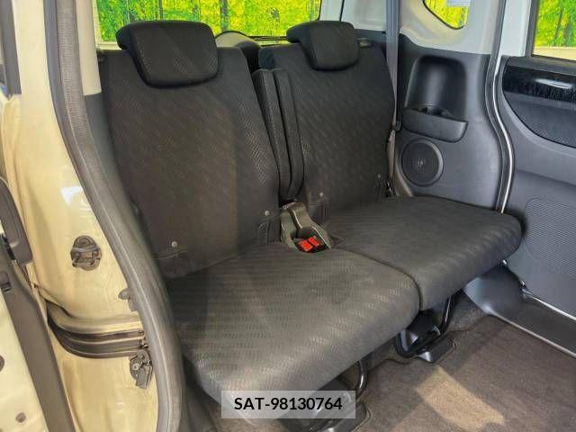 Honda N BOX CUSTOM 2013-10 306757-9