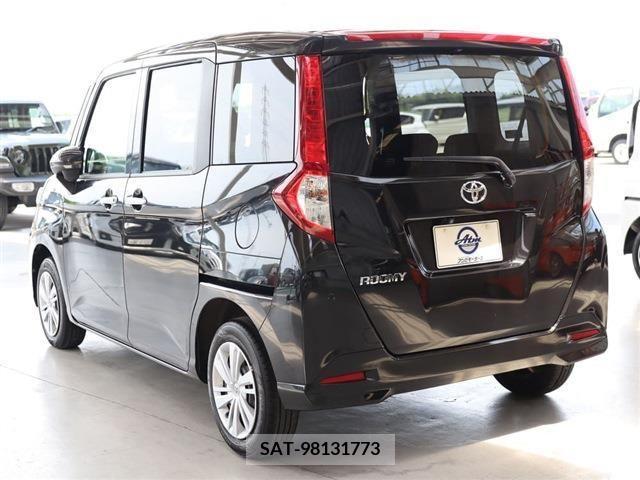 Toyota ROOMY 2022-04 342040-24