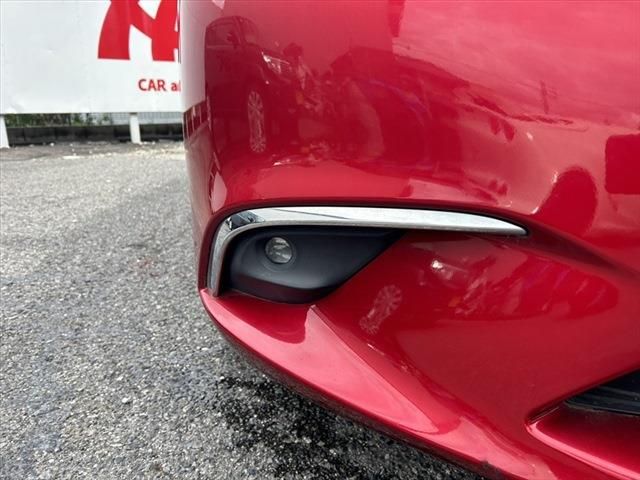Mazda ATENZA 2015-12 22458-11