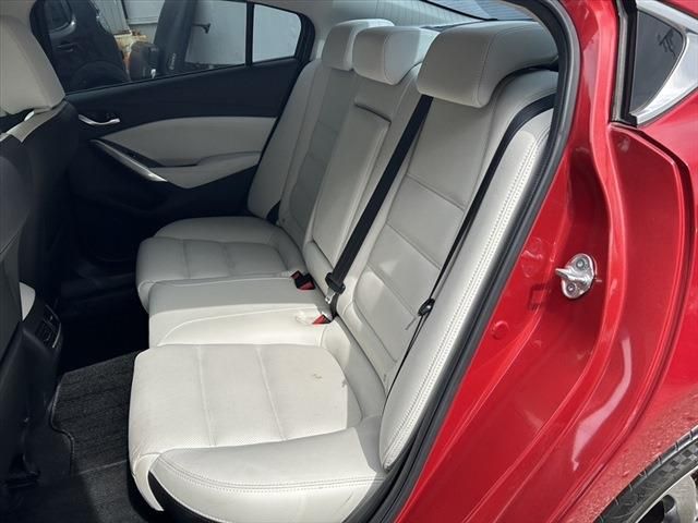 Mazda ATENZA 2015-12 22458-22