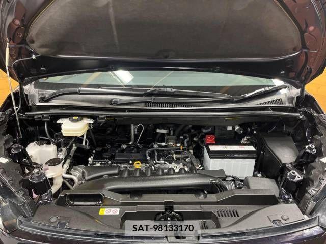 Toyota VOXY 2022-11 378730-19