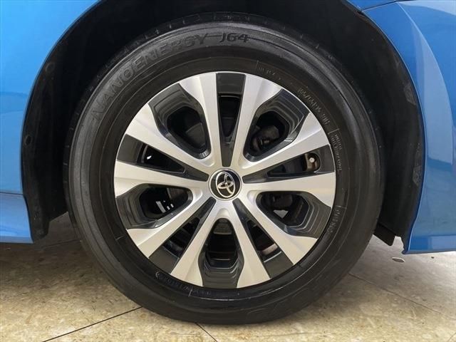 Toyota PRIUS 2019-04 12968-14