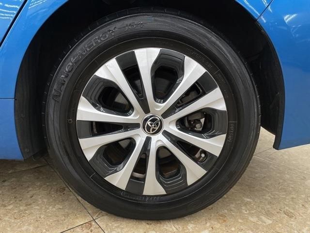 Toyota PRIUS 2019-04 12968-16