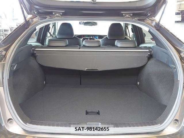 Toyota PRIUS 2016-05 281853-19