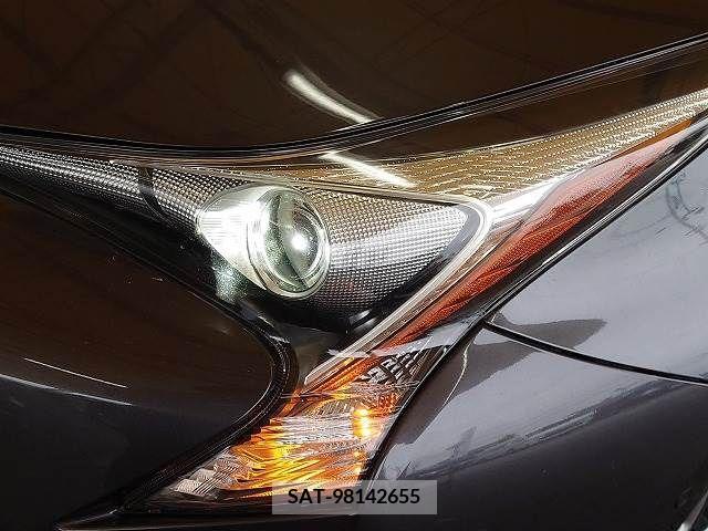 Toyota PRIUS 2016-05 281853-9
