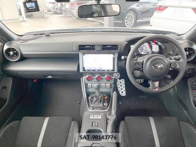 Toyota 86 2022-08 321267-1