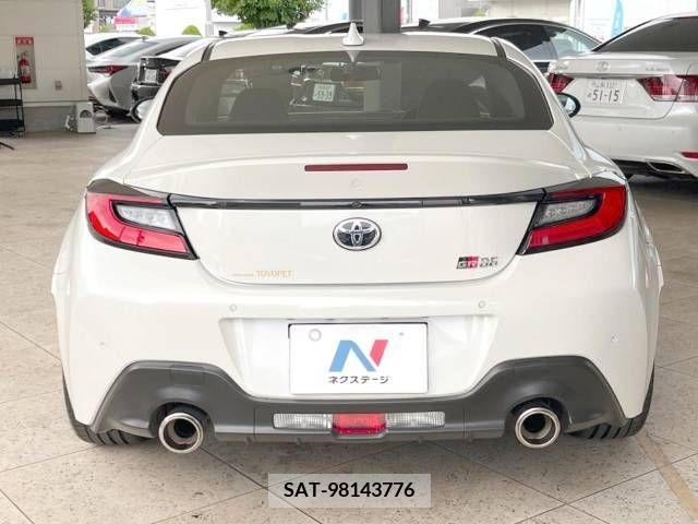 Toyota 86 2022-08 321267-15