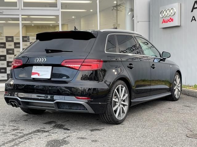 Audi A3 2018-06 187557-1