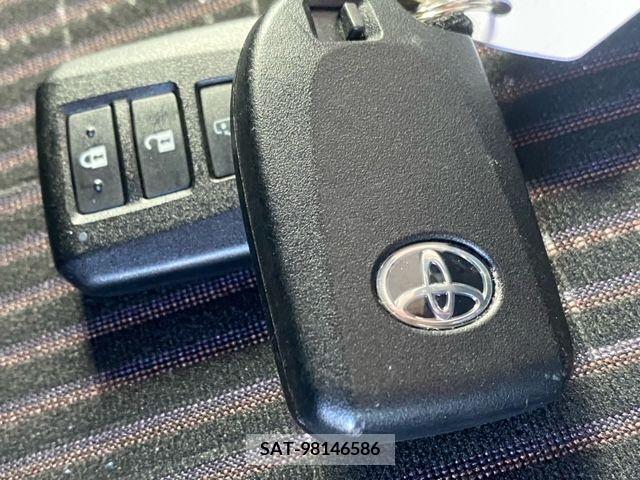 Toyota SPADE 2016-03 210886-5