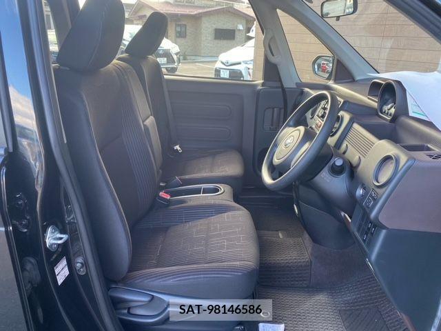 Toyota SPADE 2016-03 210886-9
