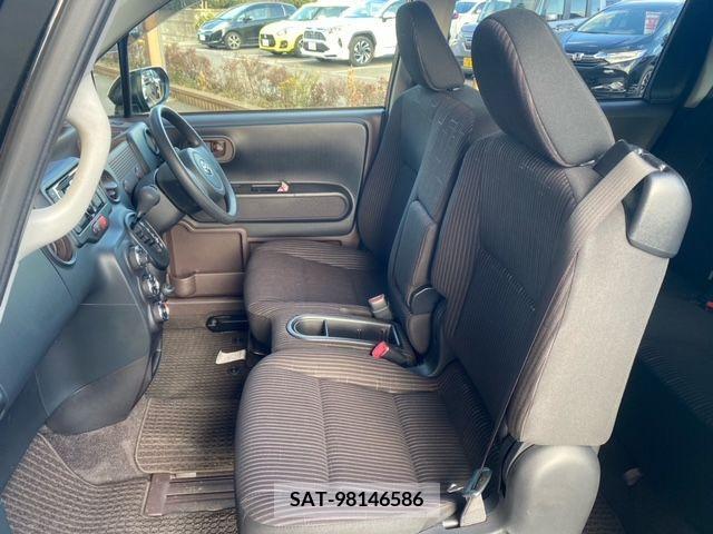 Toyota SPADE 2016-03 210886-12